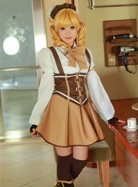 [cosplay] beautiful girl with close-up at the root of thigh(2)